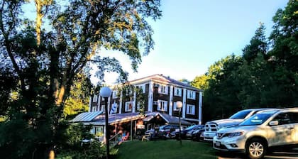Braeside Country Inn