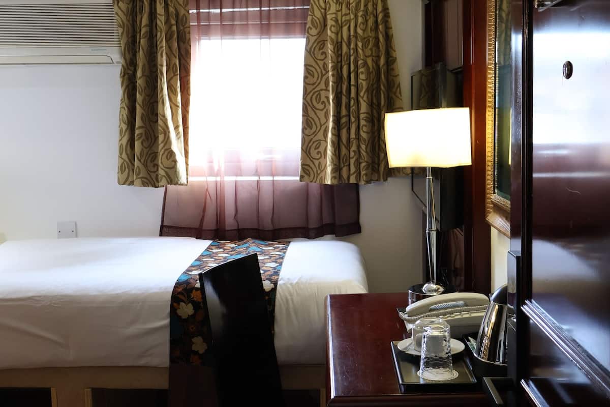 1 Schlafzimmer, Schreibtisch, Verdunkelungsvorhänge