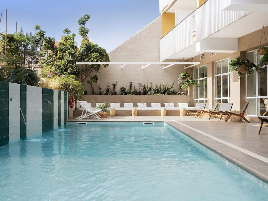 Outdoor pool, pool loungers