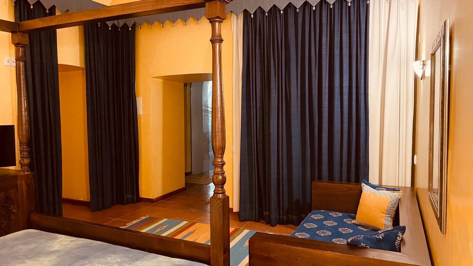 junior suite | 1 bedroom, desk, soundproofing, free wifi