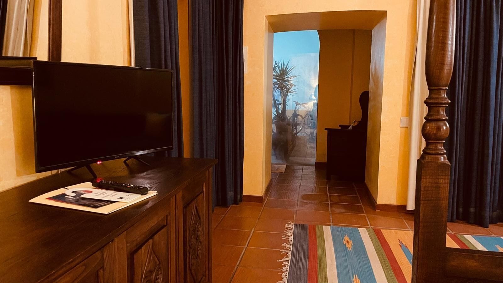 junior suite | 1 bedroom, desk, soundproofing, free wifi