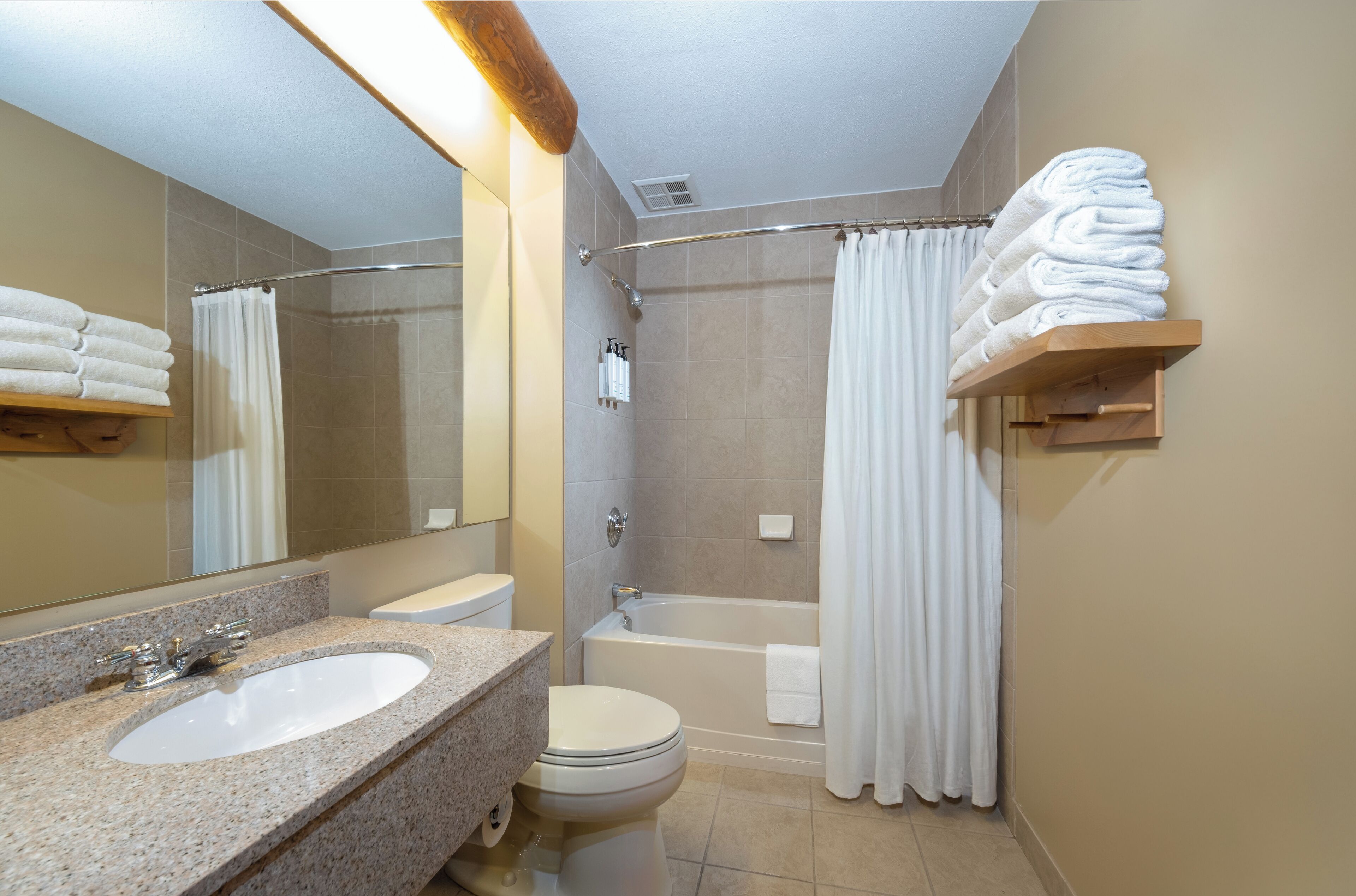 family suite, fireplace | bathroom | combined shower/bathtub, hair dryer, towels