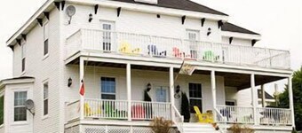 Dolan's Inn & Suites