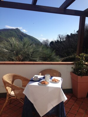 View from room - Agave Hotel (Pozzuoli)