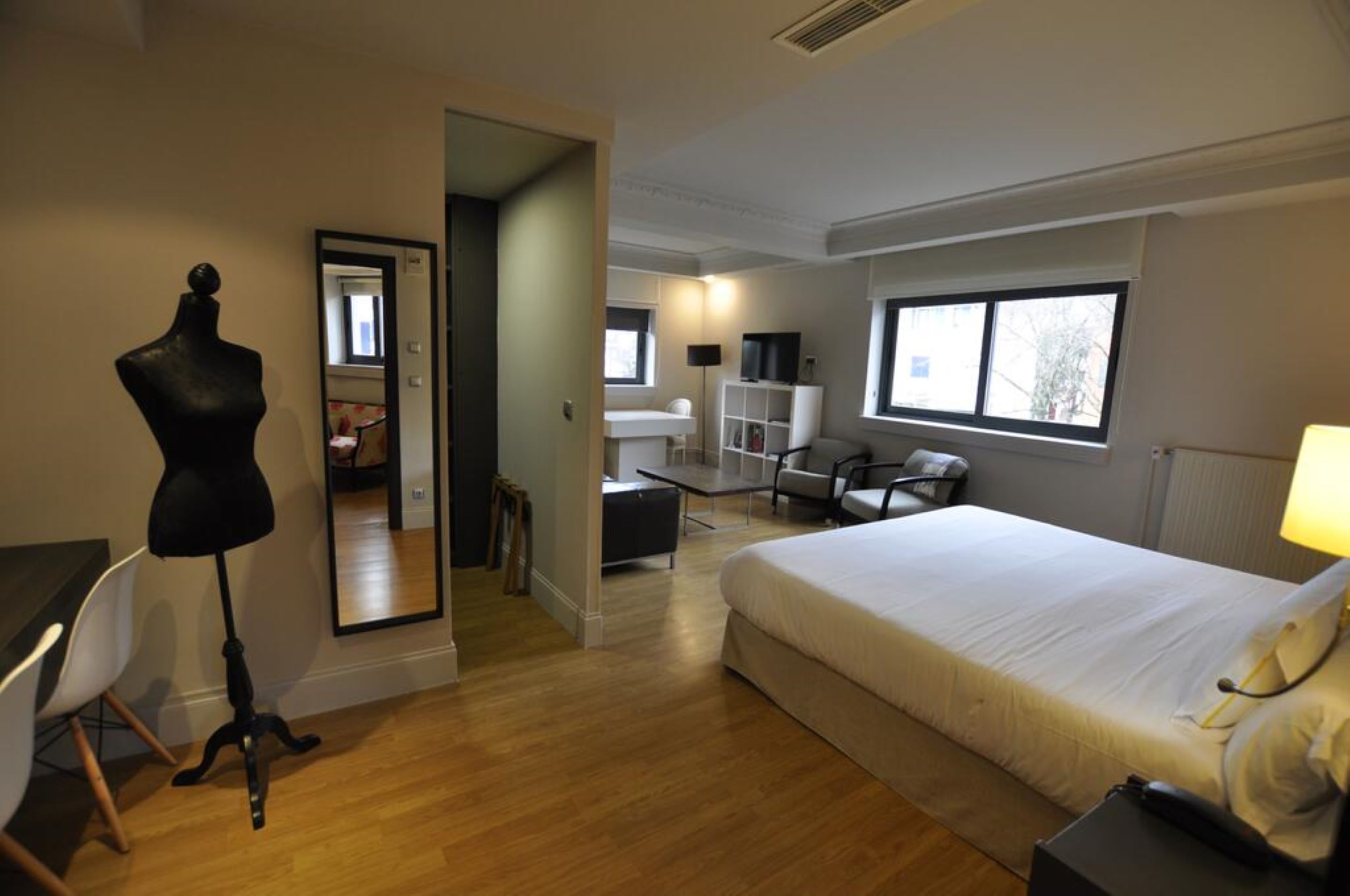 suite hall | egyptian cotton sheets, premium bedding, down duvets