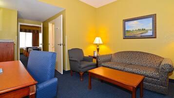 32-inch LCD TV with cable channels, TV