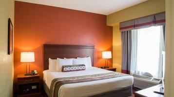 Tabla de planchar con plancha, wifi y ropa de cama