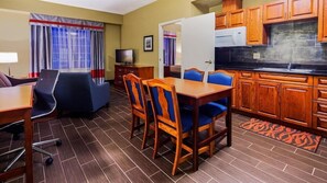 Interior - The Grand Select (Grand Rapids)