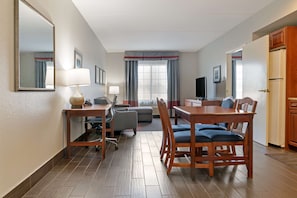 Suite, 1 King Bed, Non Smoking, Refrigerator & Microwave (with Single Sofabed) | Iron/ironing board, WiFi, bed sheets - Best Western Executive Inn & Suites (Grand Rapids)