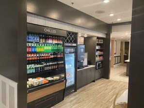 Snack bar - Hilton Garden Inn Columbia (Columbia)