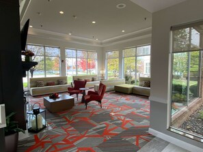 Lobby - Hilton Garden Inn Columbia (Columbia)