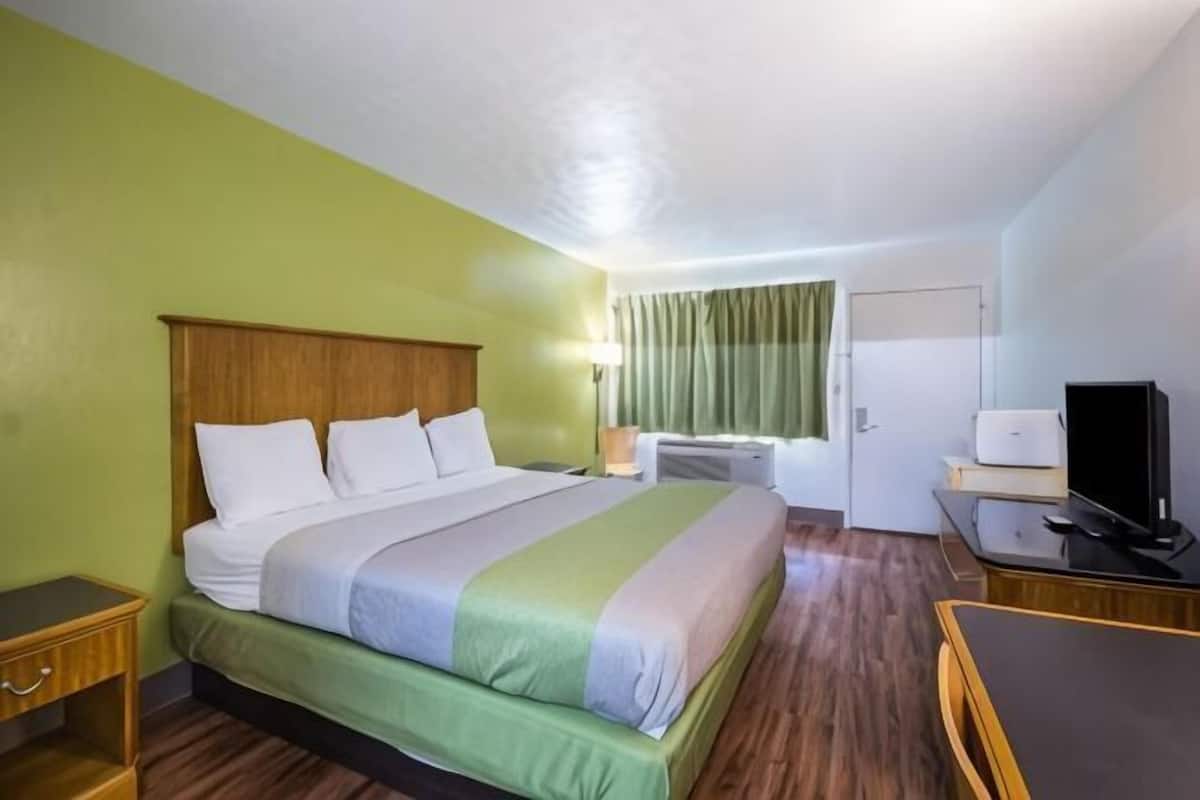 Desk, WiFi (free), alarm clocks, bed sheets