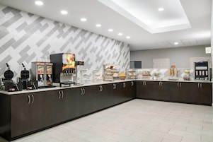 Desayuno continental incluido todos los días