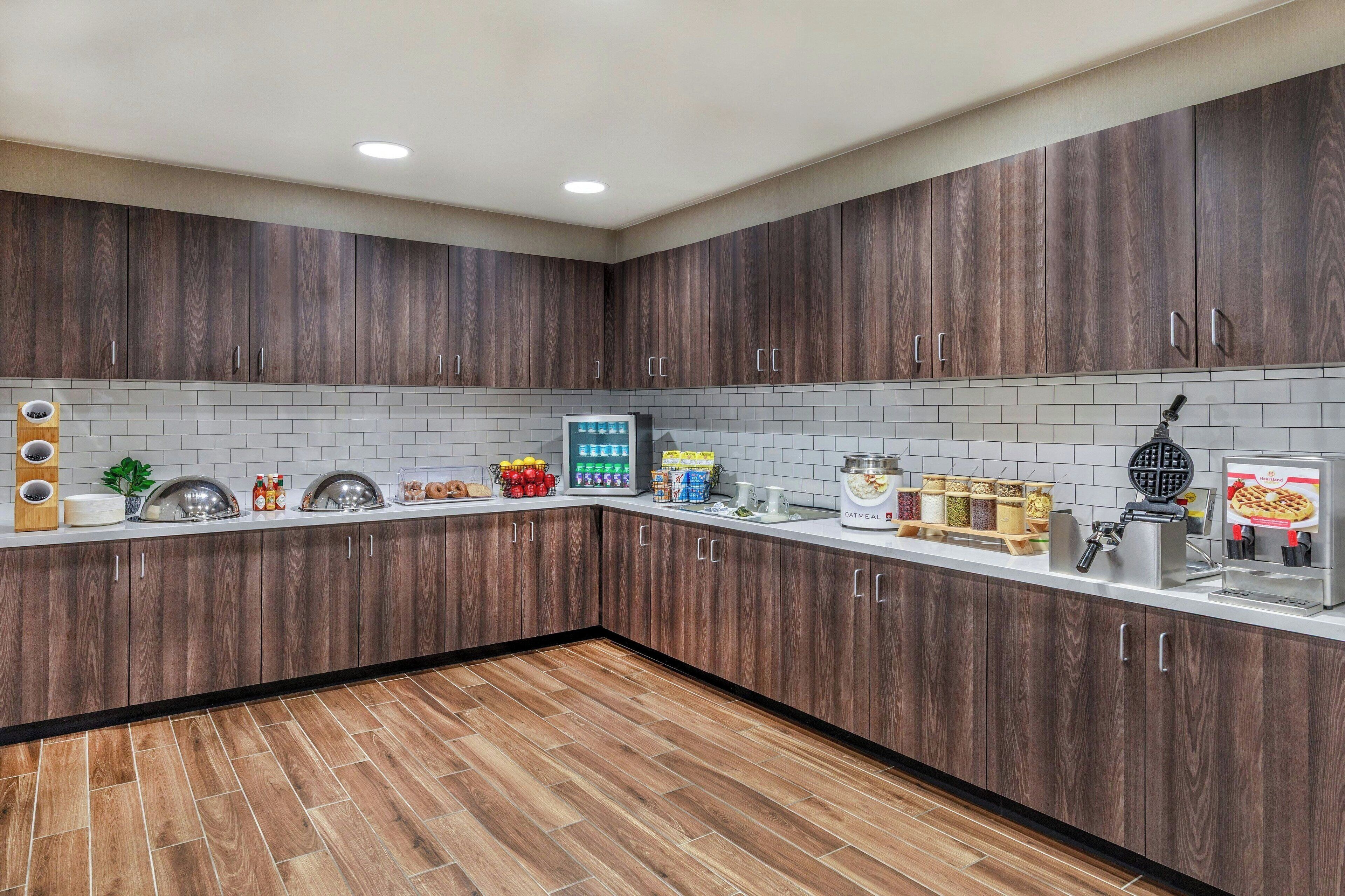 Esmorzar diari d'estil bufet gratuït 