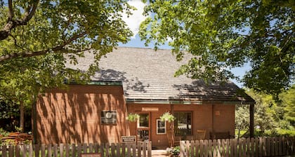 New Harmony Inn Resort and Conference Center