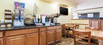 Econo Lodge Cloverdale