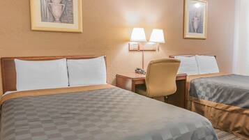 Escritorio, cunas, camas extra y wifi gratis