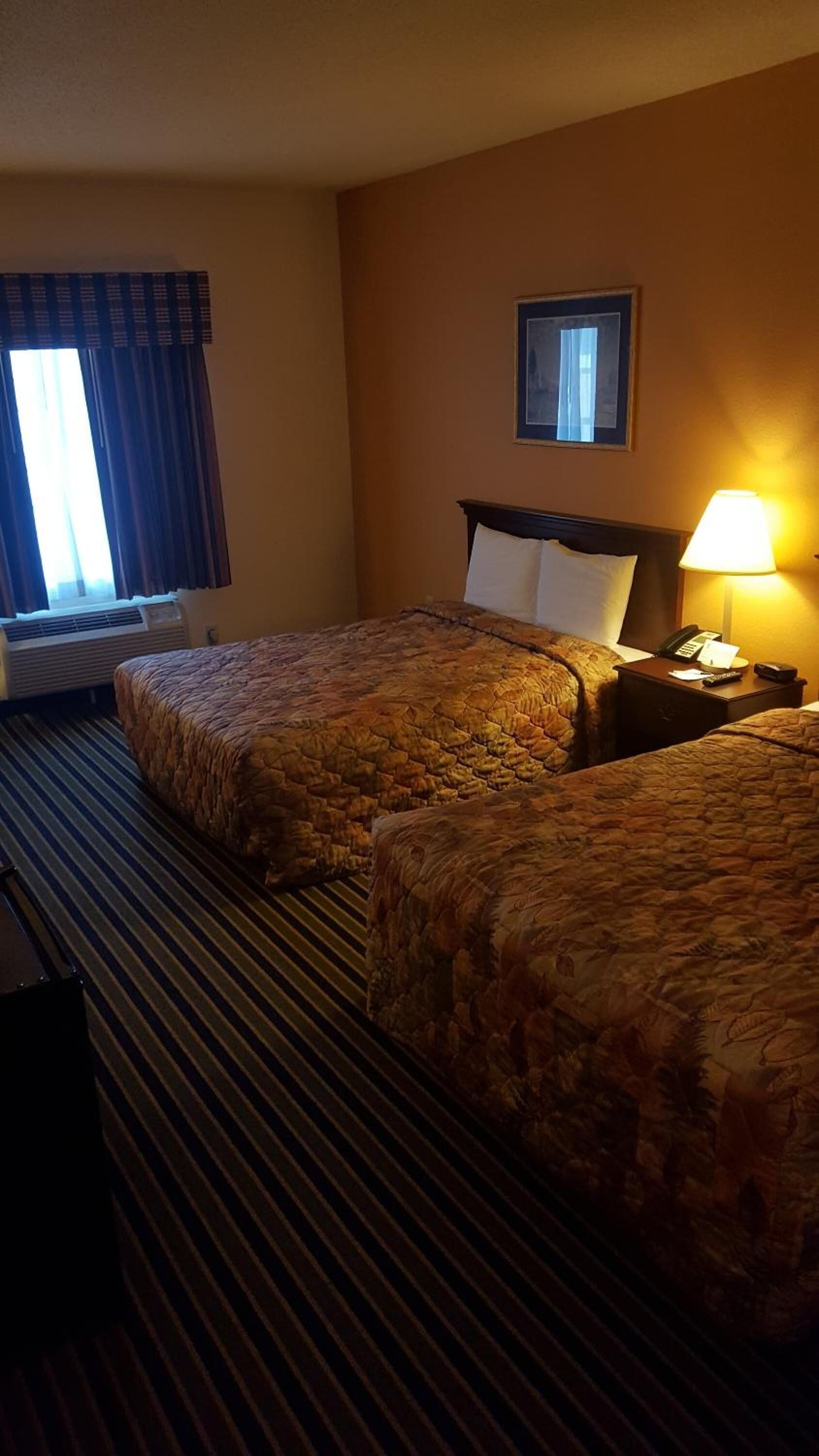 desk, iron/ironing board, cots/infant beds, rollaway beds