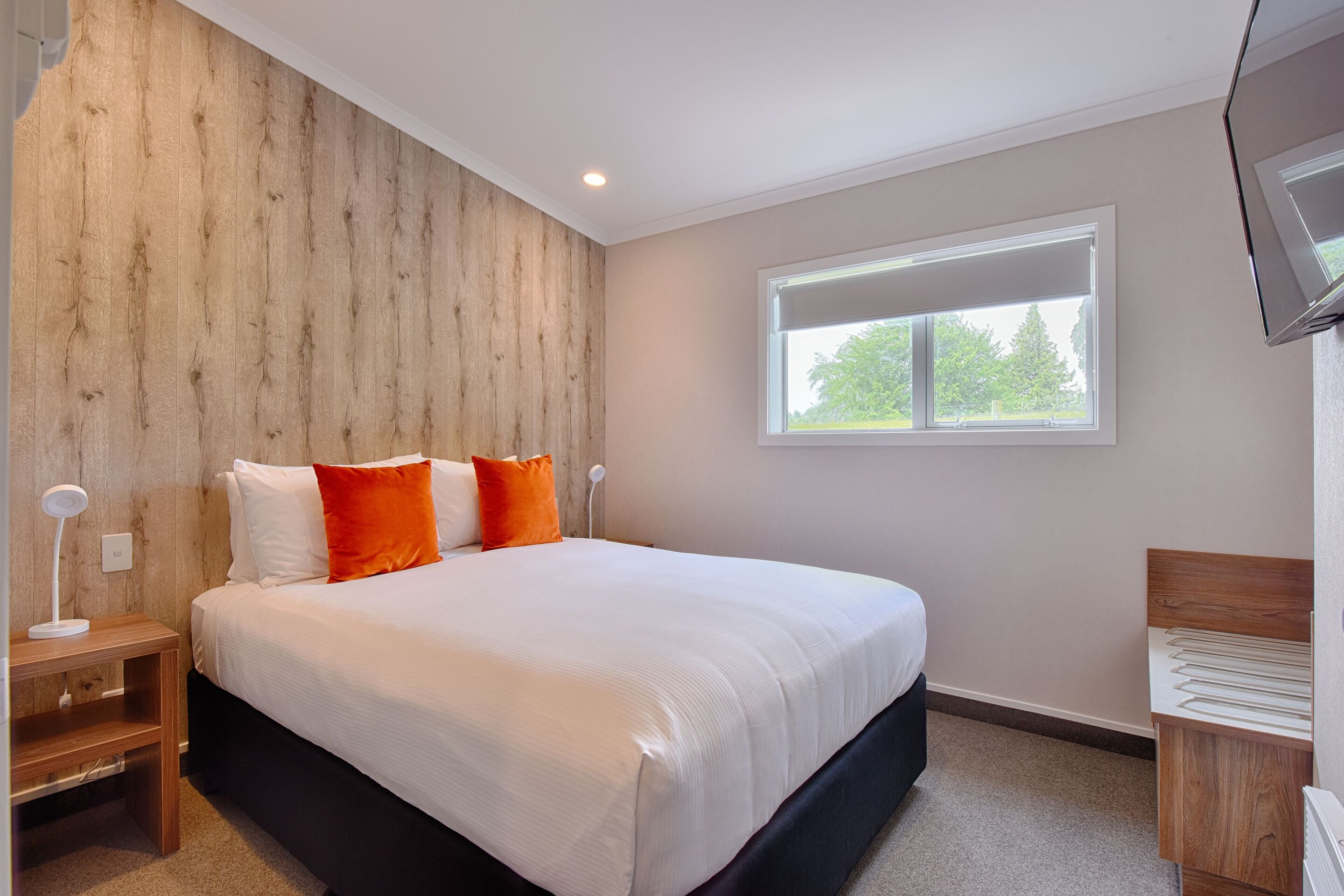 family room | desk, iron/ironing board, free wifi, bed sheets