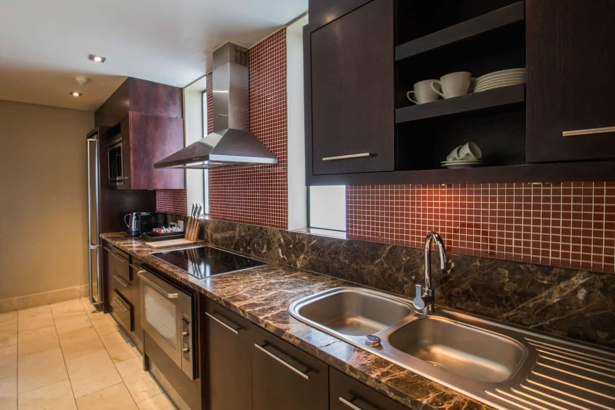 sky vista one bedroom suite | private kitchen | microwave, coffee/tea maker, electric kettle