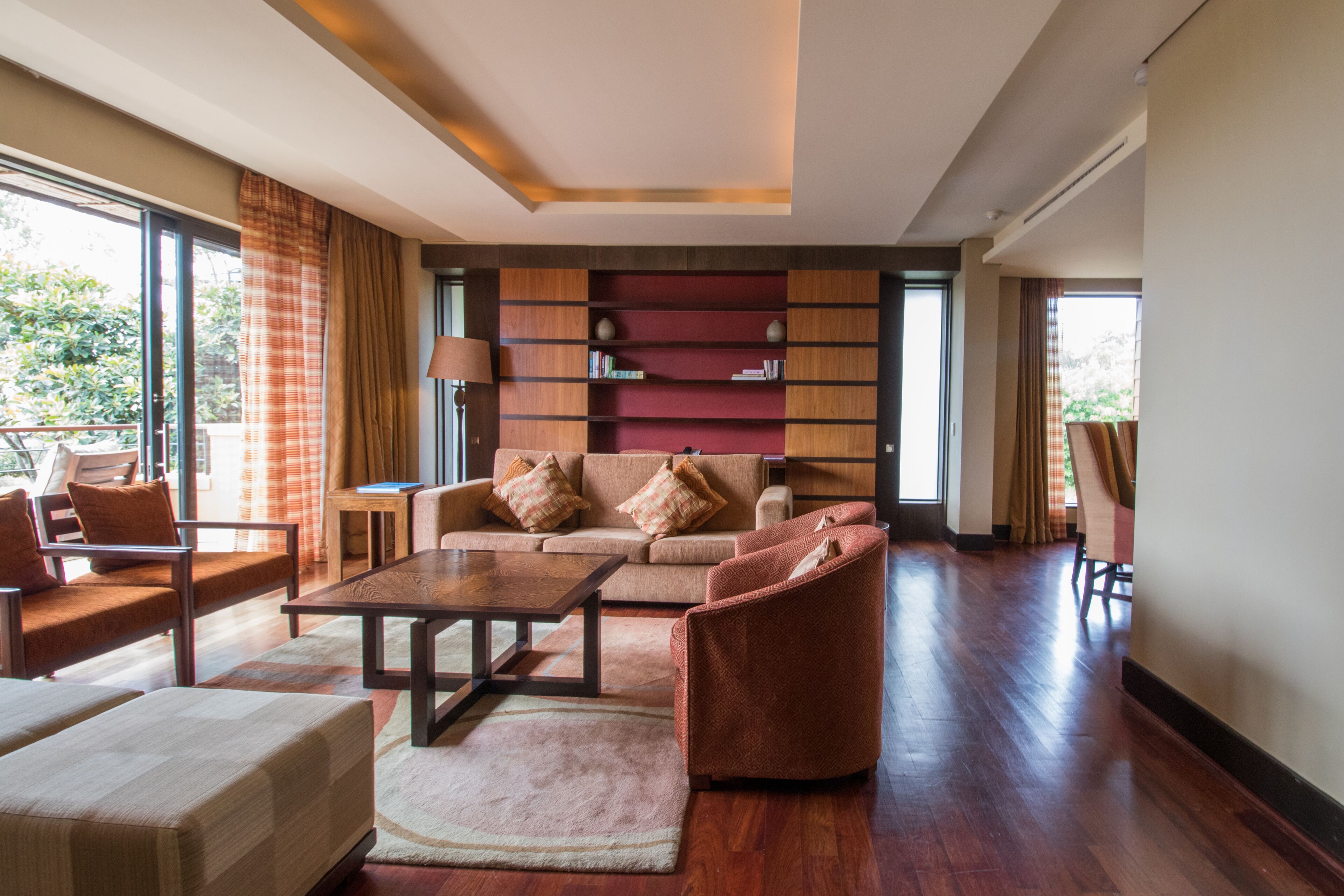 sky vista one bedroom suite | living area | 42-inch smart tv with digital channels, tv, netflix