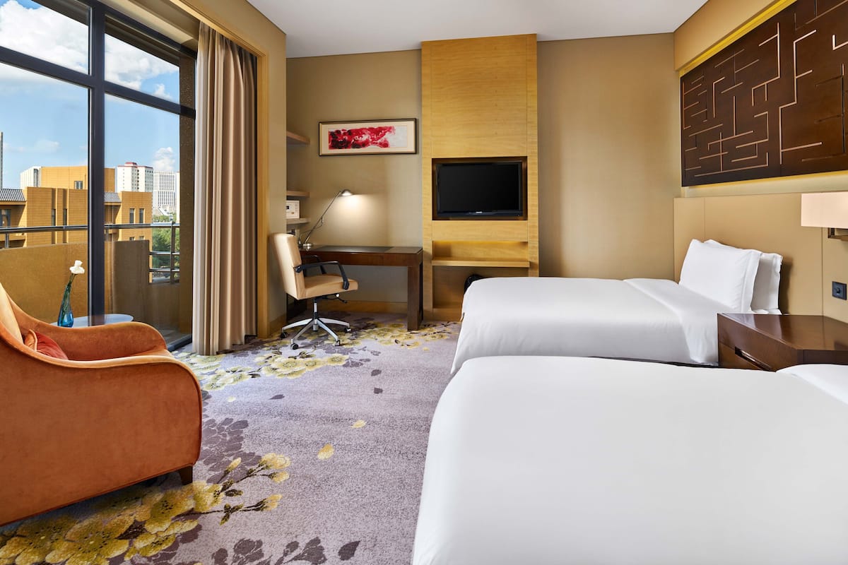 1 bedroom, minibar, in-room safe, desk