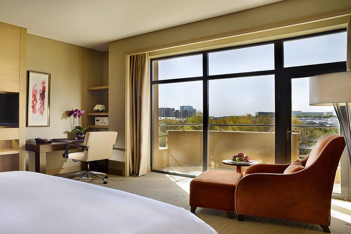Minibar, in-room safe, desk, soundproofing