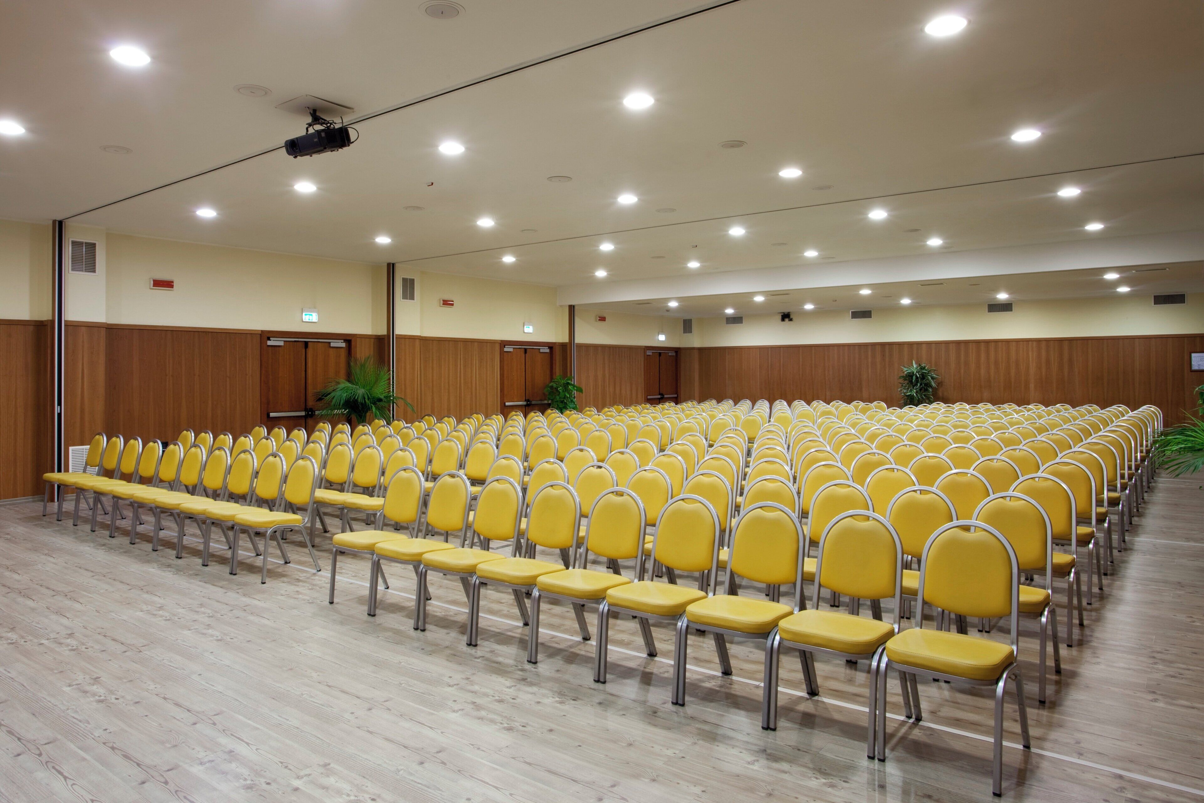 Photo - Holiday Inn Cagliari by IHG