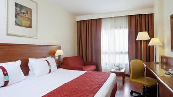Minibar, in-room safe, desk, soundproofing