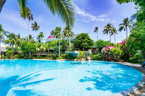 Outdoor pool, pool umbrellas, pool loungers