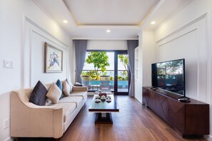 Family Sea View | Living area
