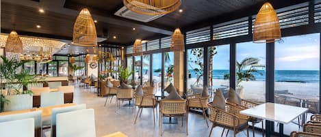 Bar (in der Unterkunft)