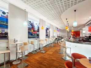 Bar (en la propiedad)