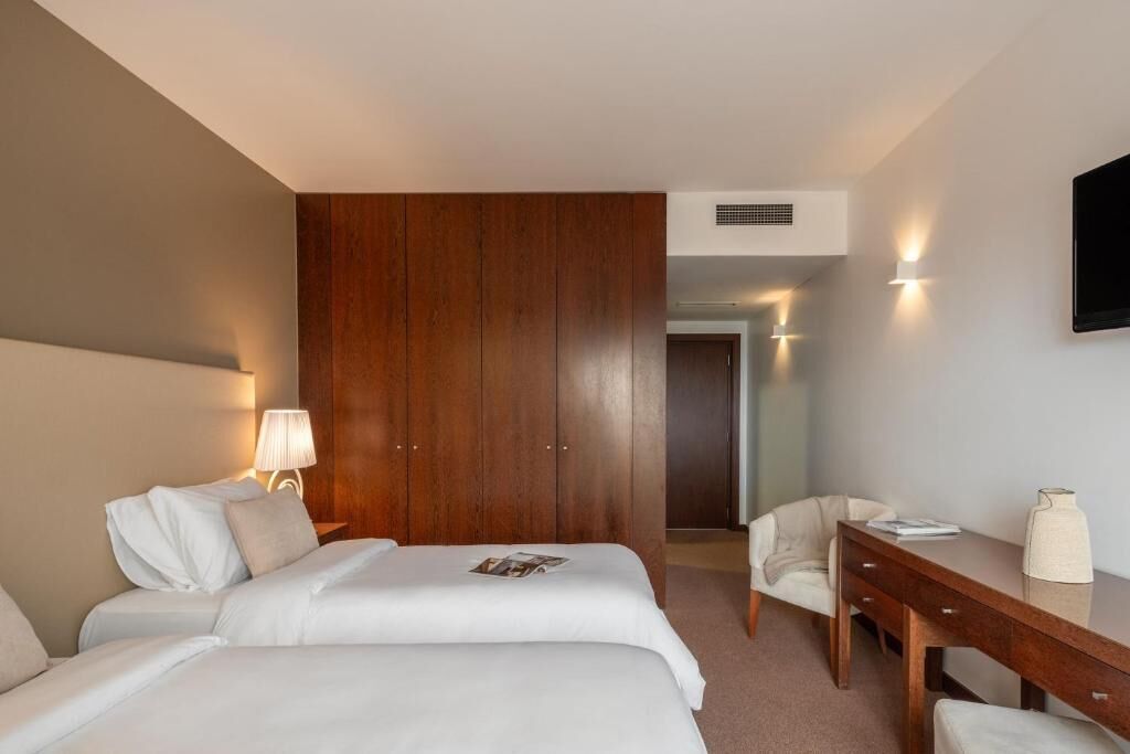 minibar, in-room safe, desk, blackout curtains