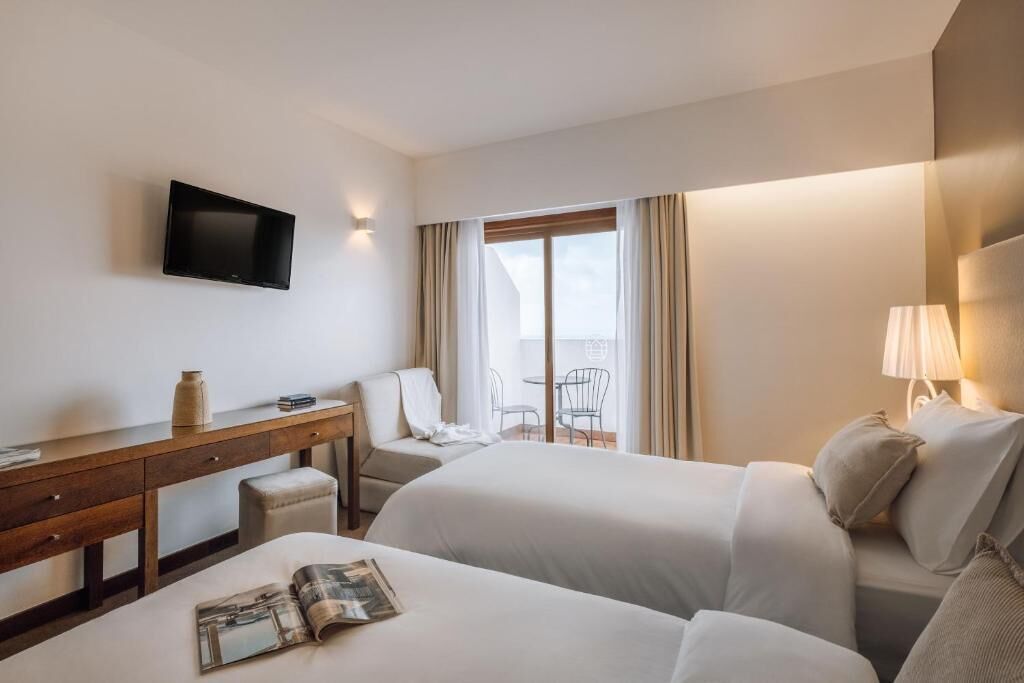 minibar, in-room safe, desk, blackout curtains