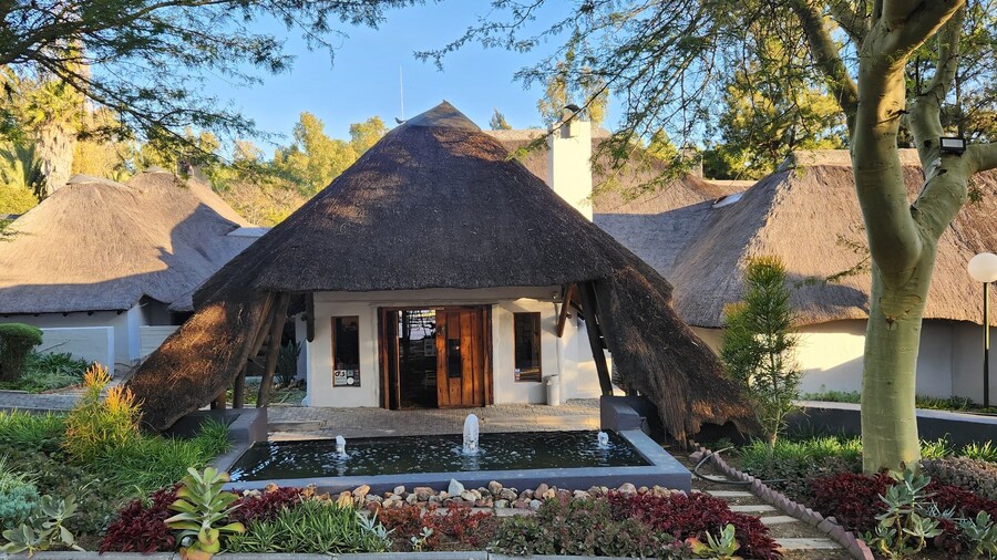 Shumba Valley Lodge Lanseria Airport