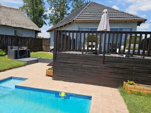 Executive Suite, 1 King Bed (Superior Suite) - Shumba Valley Lodge Lanseria Airport (Lanseria)