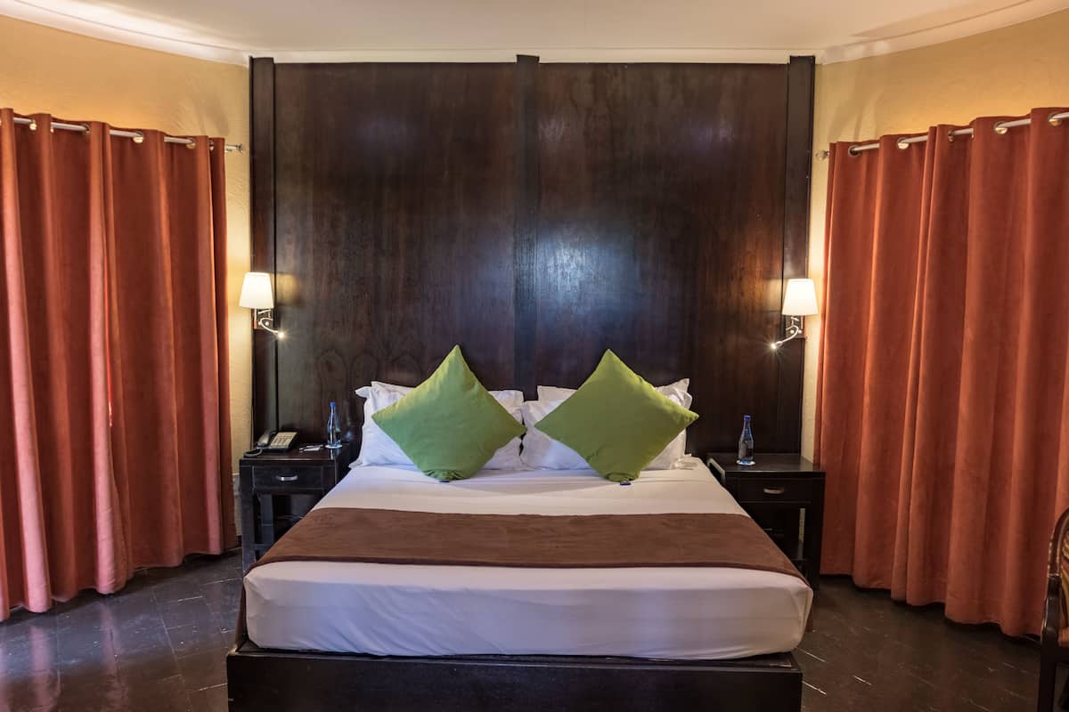 Deluxe tweepersoonskamer, 1 kingsize bed | Lakens van Egyptisch katoen, luxe beddengoed, donsdekens