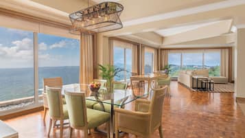 Tagaytay Suite 2 Bedroom | View from room