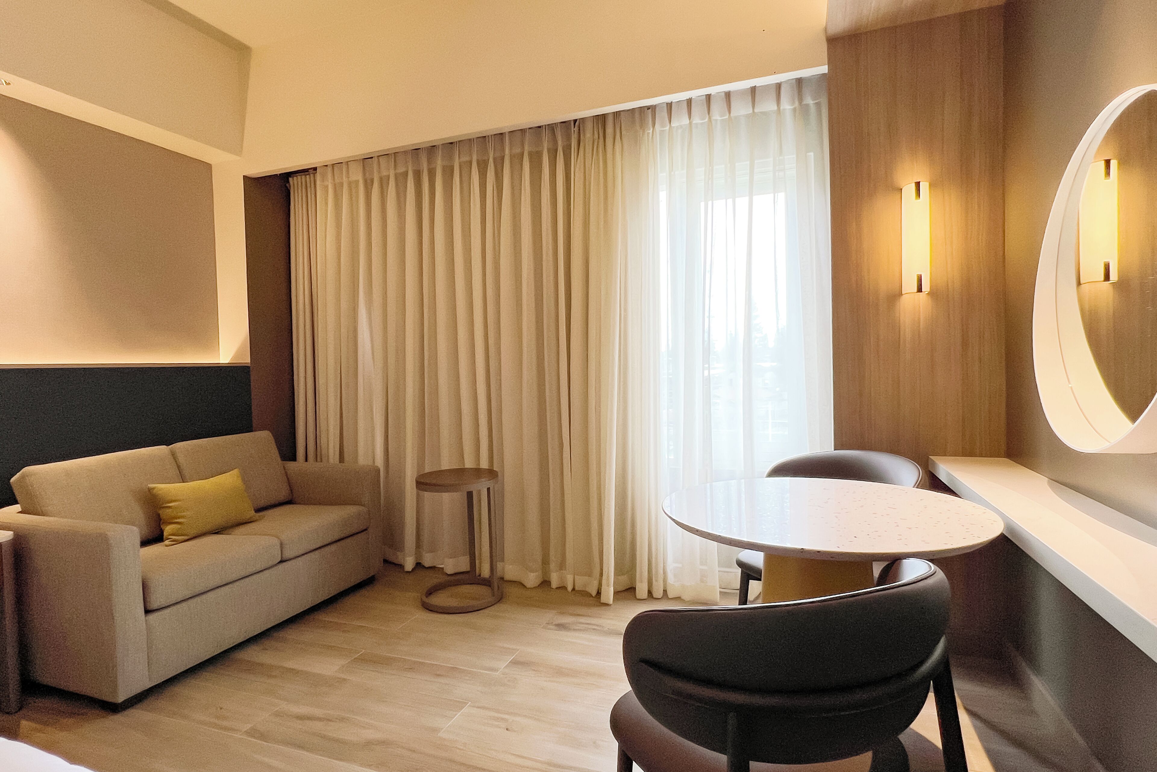 Photo - Taal Vista Hotel