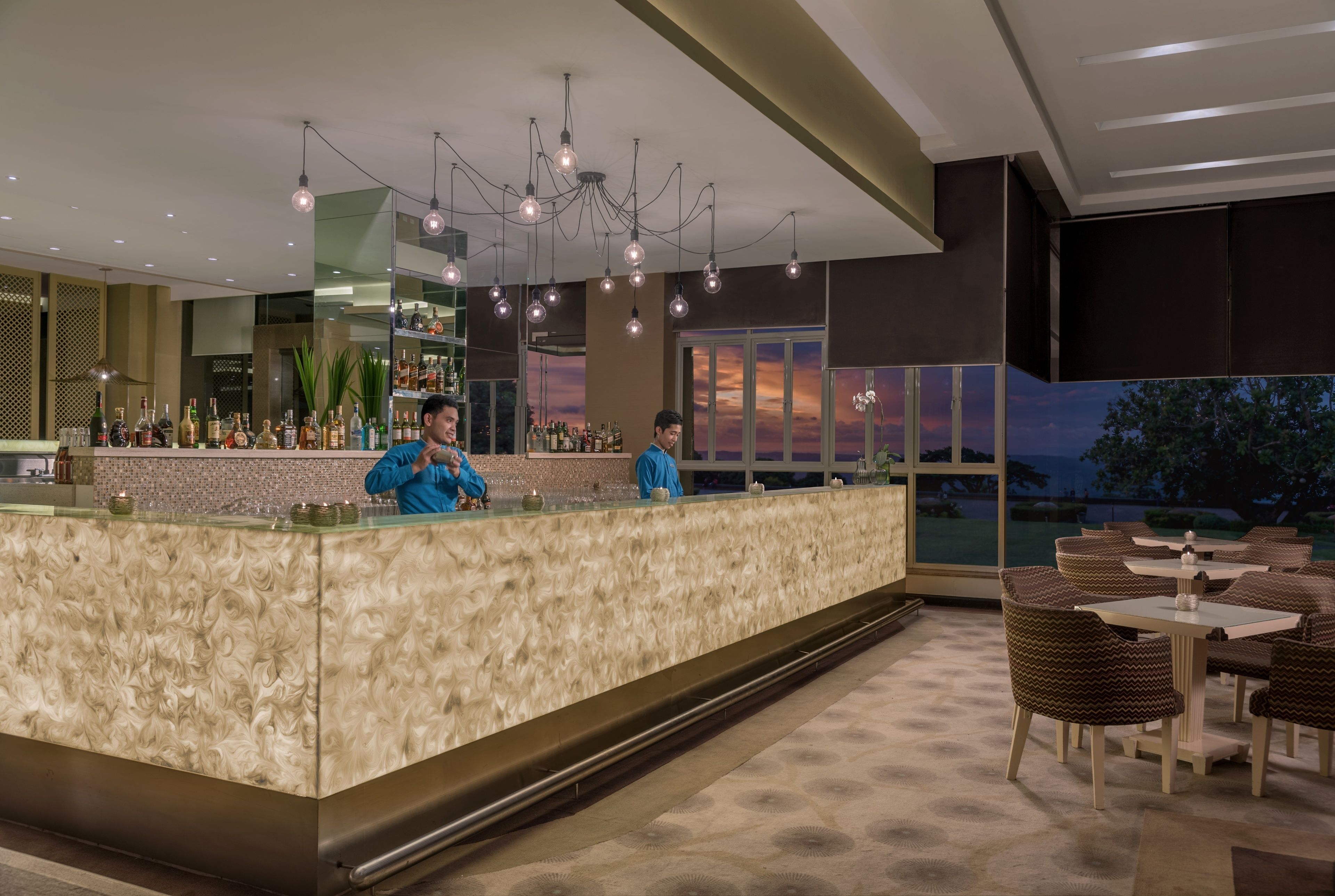 Photo - Taal Vista Hotel