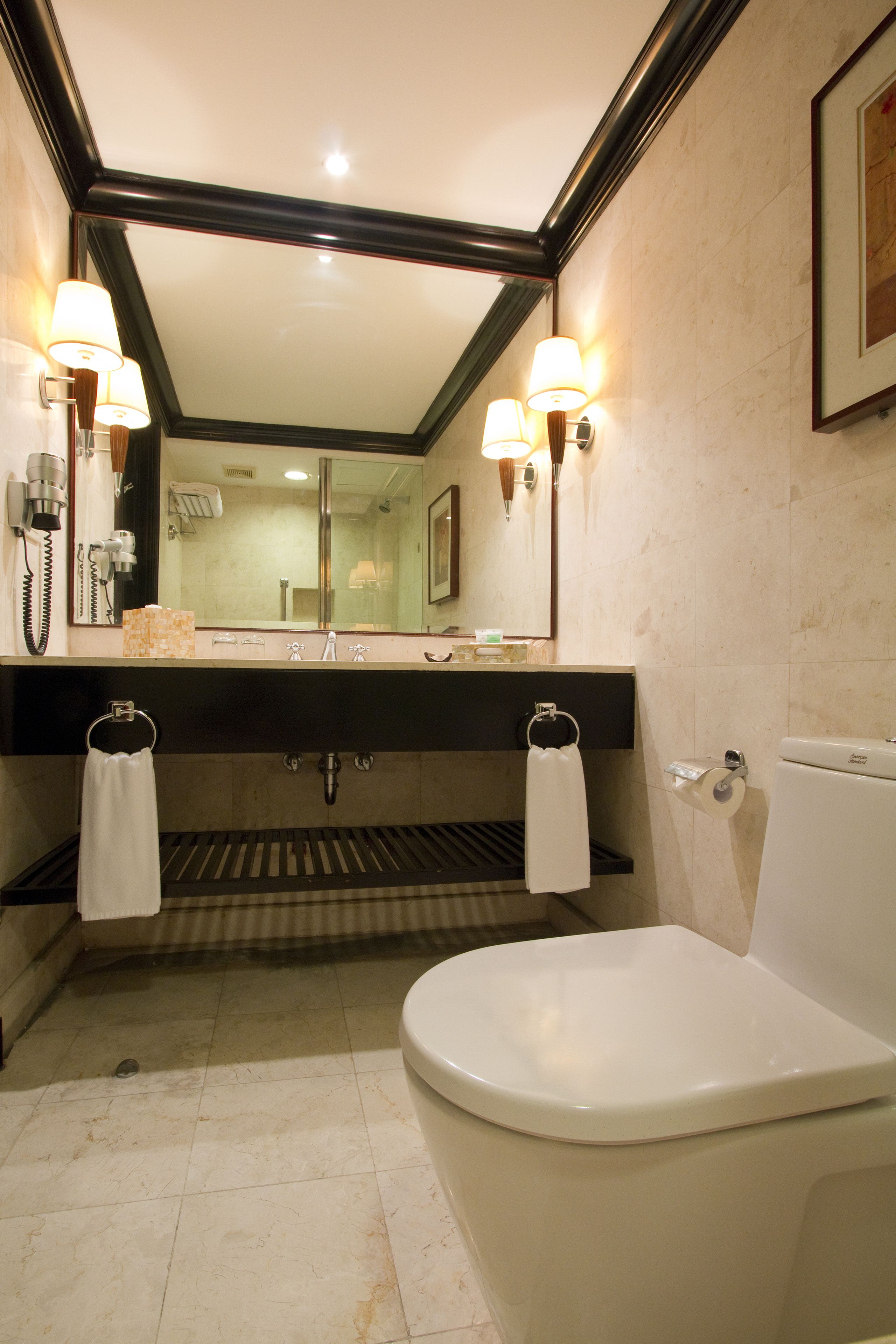 tagaytay suite 2 bedroom | bathroom sink