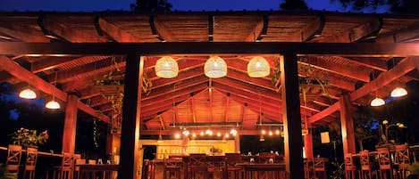 2 Restaurants, Frühstück