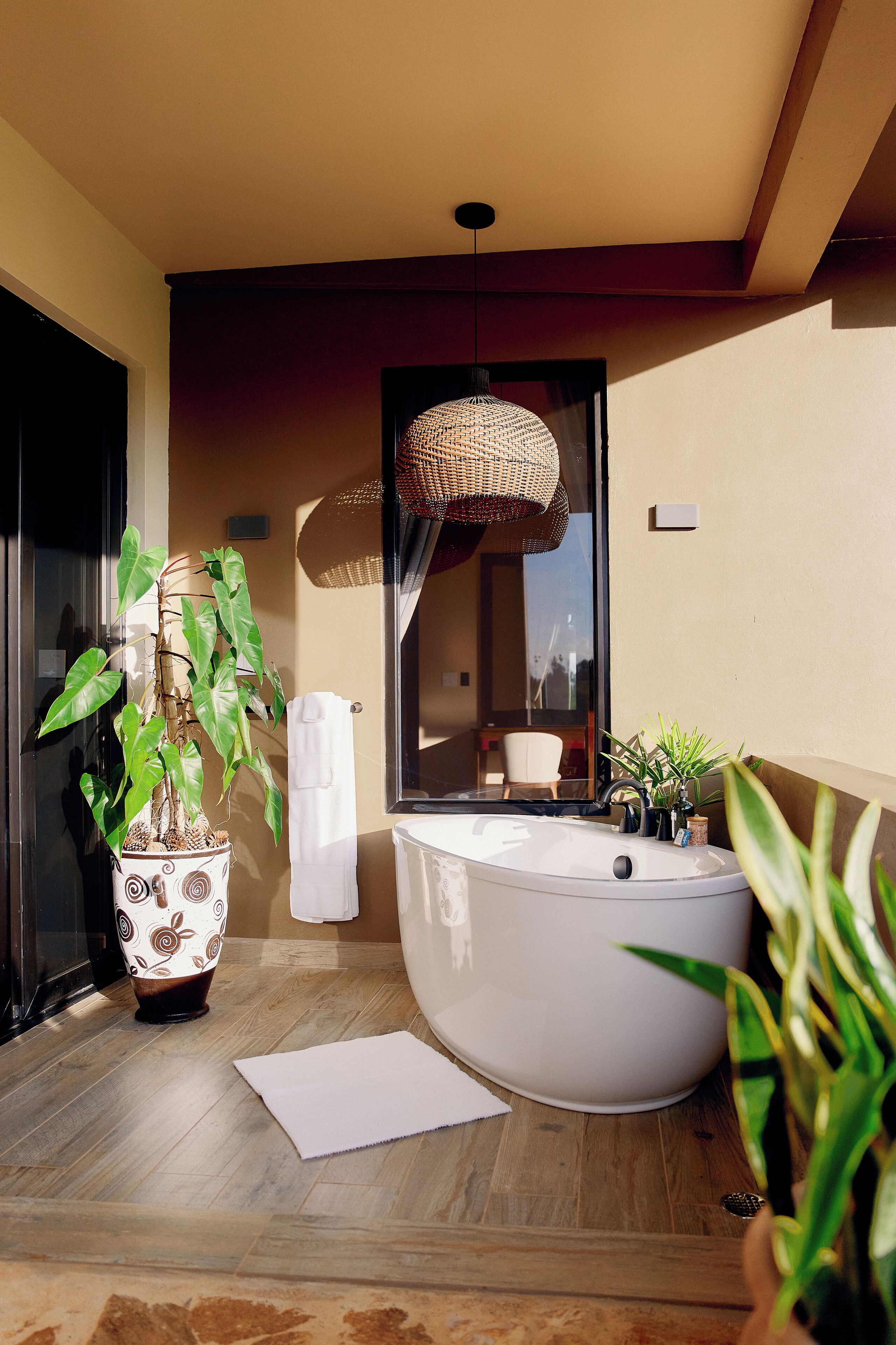 Wilderness Cascade | Bathroom