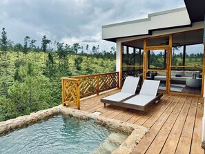 Luxury-Villa, 1 King-Bett, Talblick, Executive-Etage | Terrasse/Patio