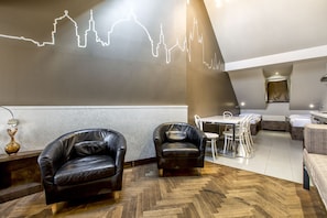 Family Room, Ensuite | In-room safe, desk, iron/ironing board, free WiFi - Sophie's Hostel (Prague)