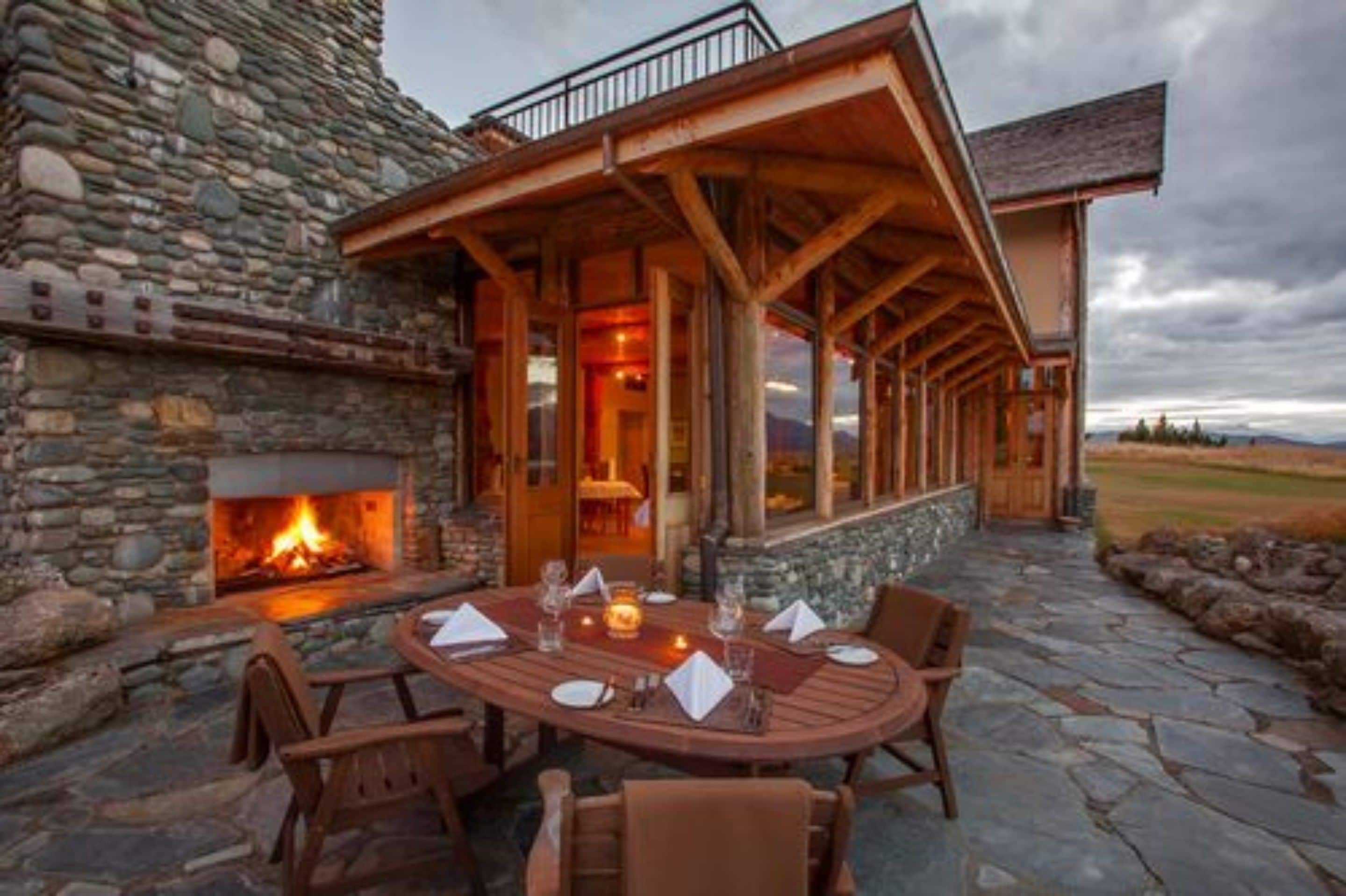 Khu ẩm thực ngoài trời