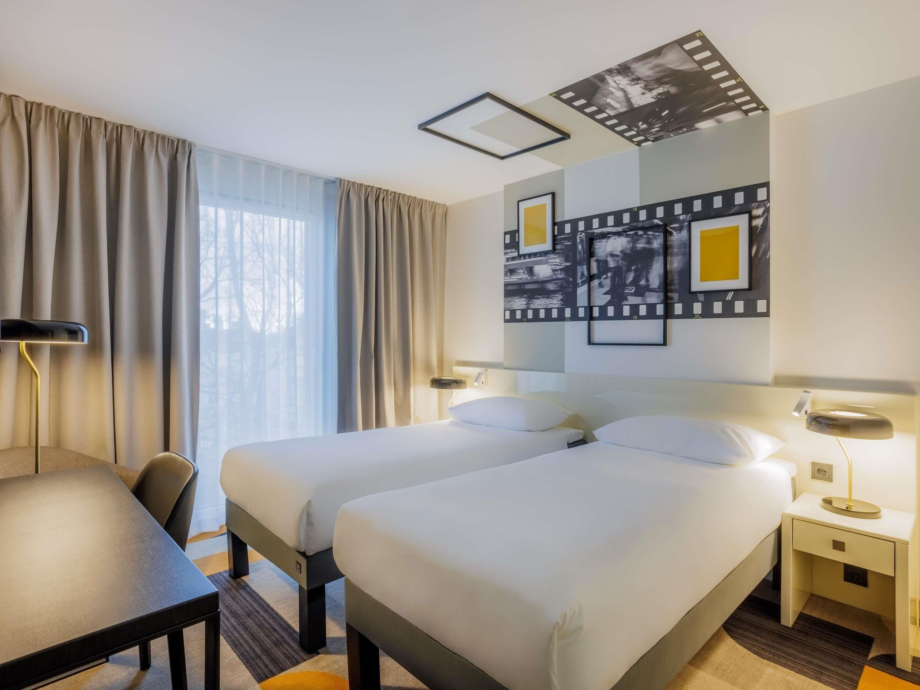 Superior Room, 2 Single Beds (Newly Designed) | Hypo-allergenic bedding, in-room safe, desk, soundproofing