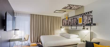 Habitación Premium, 1 cama doble con sofá cama, sauna (Newly Designed) | Ropa de cama hipoalergénica, caja fuerte, escritorio