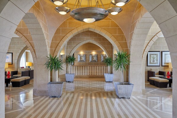 Lobby sitting area - JAZ Dahabeya (Dahab)